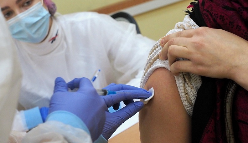 Илья Соваков: «Наличие антител – не повод не вакцинироваться»