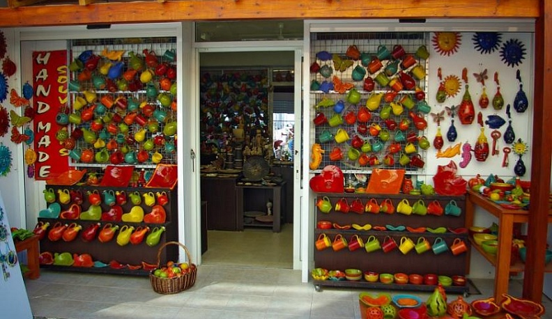 Калужским предпринимателям возместят затраты на автолавки и молочные бочки