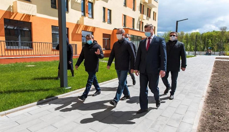 Владислав Шапша: «Мы в первую очередь принимаем решения по поддержке строительной отрасли»