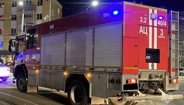 Электросамокатчик попал под колеса легковушки в центре Калуги 