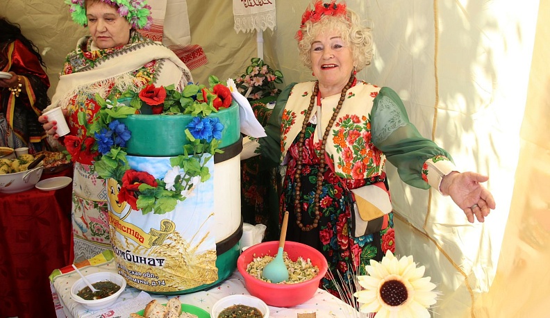 В Калуге стартовал VIII Межрегиональный фестиваль национальных культур «Россия - наш единый дом» 