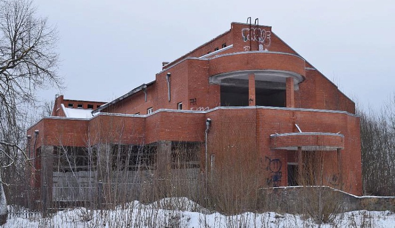 На заседании правительства решали, что делать с тарусскими «недостроями»