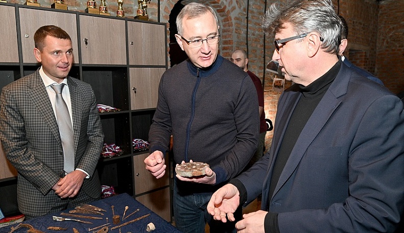 Владислав Шапша поделился впечатлениями от открытия киберспортивной арены в Калуге