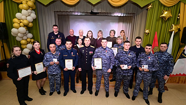 Росгвардейцам Малоярославецкого округа вручили ведомственные награды