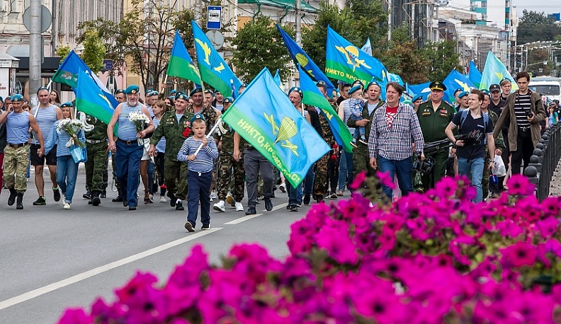 В Калуге перекроют улицу Кирова в День ВДВ