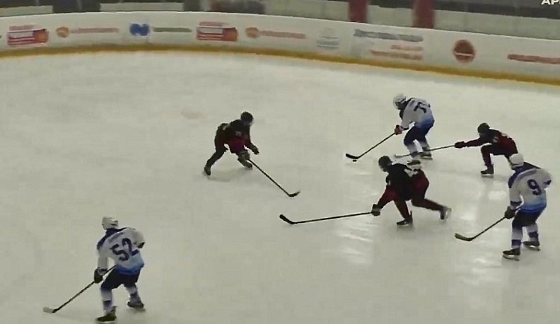 Обнинский ХК «Олимп» одержал победу в первенстве ЦФО