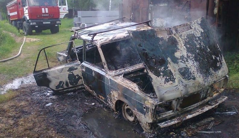 ВАЗ сгорел в Сосенском