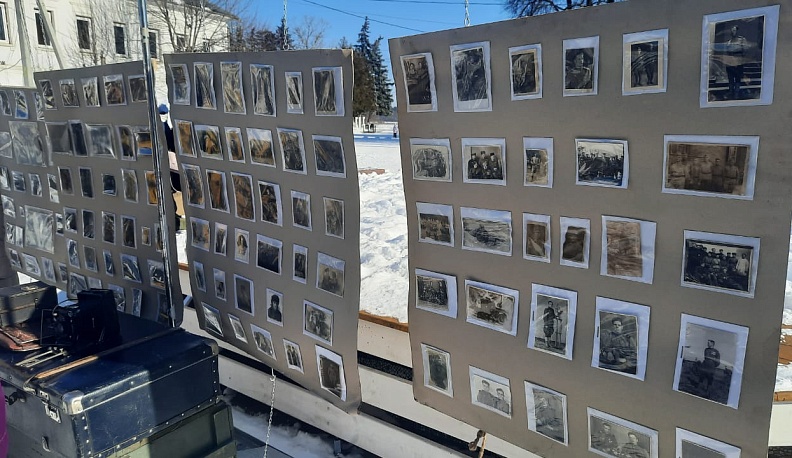 В День защитника Отечества в Тарусе проходит выставка реконструкторов