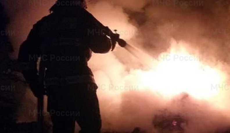 В Жуковском районе загорелась баня