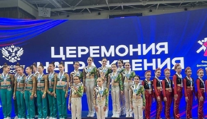 Ряд медалей завоевали калужские спортсменки на соревнованиях по фитнес-аэробике