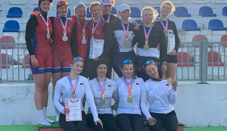 Калужские академисты завоевали три медали на всероссийском турнире по гребному спорту