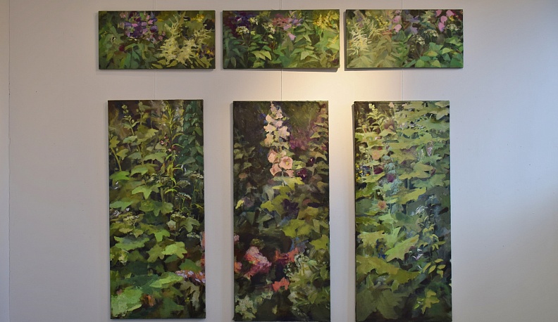 В Тарусе открылась выставка «Время в воздухе плывёт»