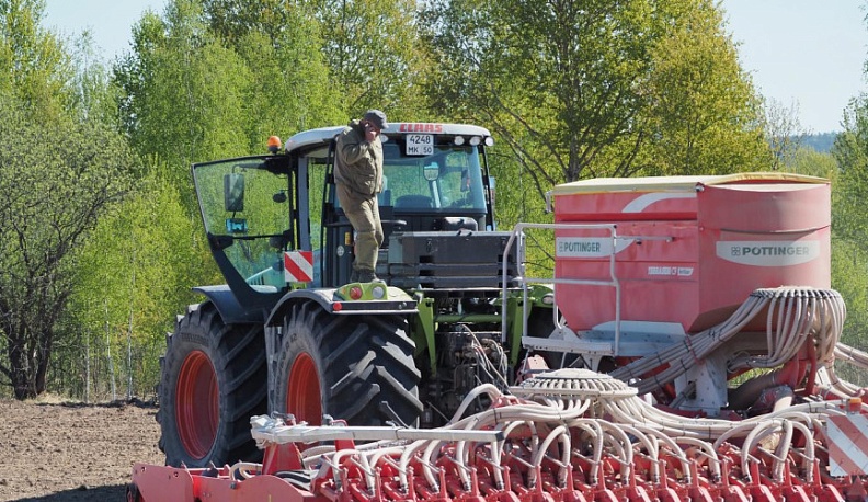 В Калужской области идет подготовка сельхозтехники к посевной