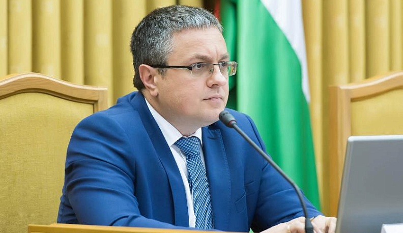 Дмитрий Денисов поздравил соцработников Калуги