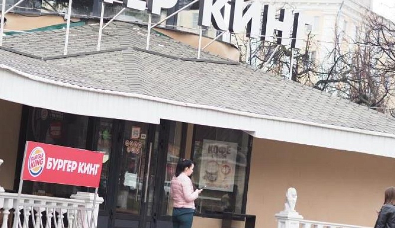 Театральная площадь должна быть красивой