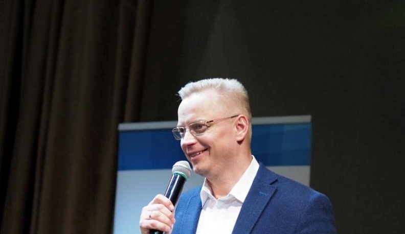 Эрнест Мацкявичюс рассказал калужским школьникам о сложностях профессии