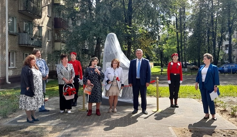 В Жуковском районе появился новый памятник Герою Советского Союза