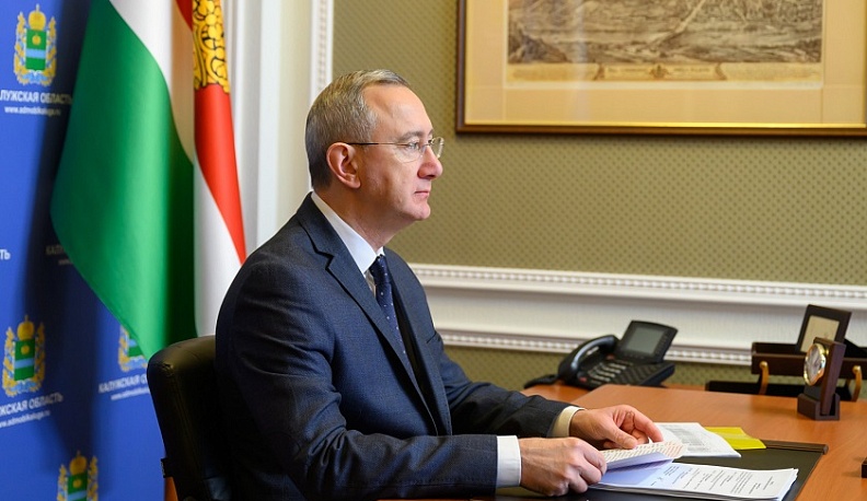 Владислав Шапша: «Динамика последних лет видна, очень важно её сохранить и привлекать некоммерческие организации к оказанию помощи участникам специальной военной операции, их семьям, ветеранам»