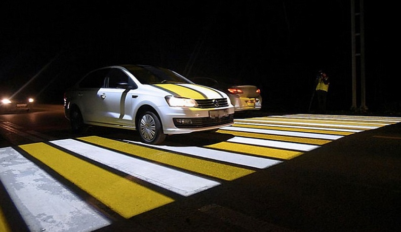 В Калужской области появились еще 8 проекционных «зебр» 