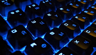 Калужским родителям рассказали, что делать, если ребёнок участвует в аренде аккаунтов и дропперстве