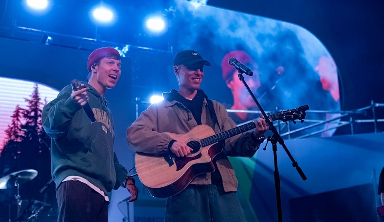 Группа Dabro выступила в Калуге на открытии чемпионата «Профессионалы»