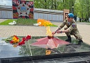 В Сухиничах юнармеец и участник СВО зажгли Огонь Памяти