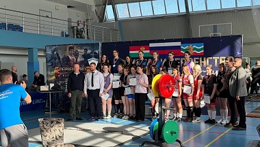 Троеборцы Жуковского округа завоевали более 20 медалей