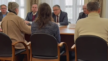 Дмитрий Денисов провел встречу с представителями ЖК «Калейдоскоп»