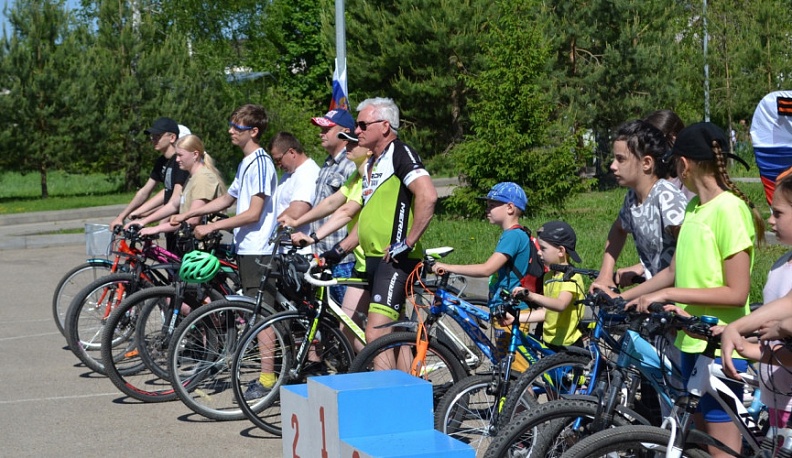Патриотический велопробег провели в Барятинском районе