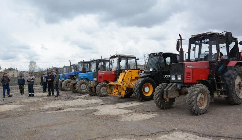 В Малоярославецком районе продолжается техосмотр сельхозмашин