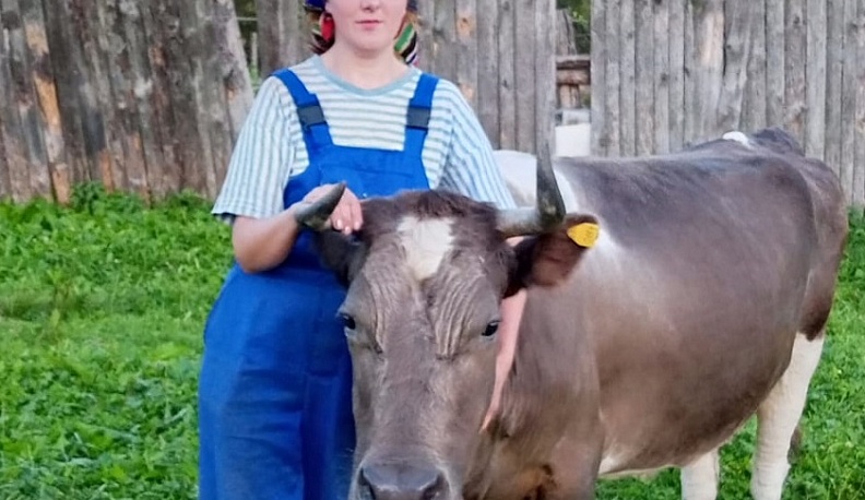 Соцконтракт помог фермерше из Людиновского района развить свое молочное хозяйство
