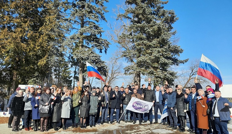 В Тарусе встретили областной автопробег в честь Крымской весны