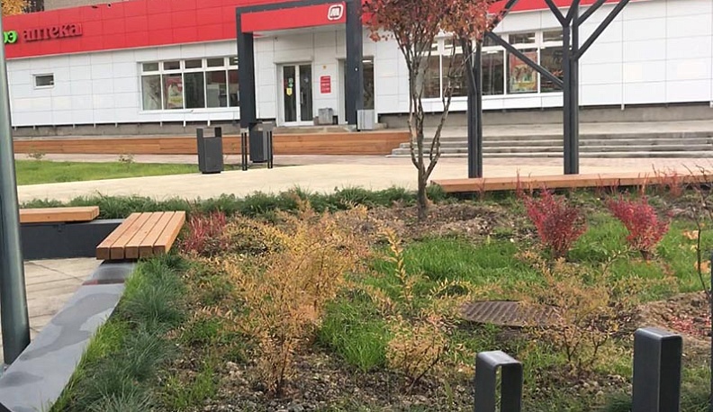 В Обнинске завершилось благоустройство общественной территории на улице Курчатова, 13