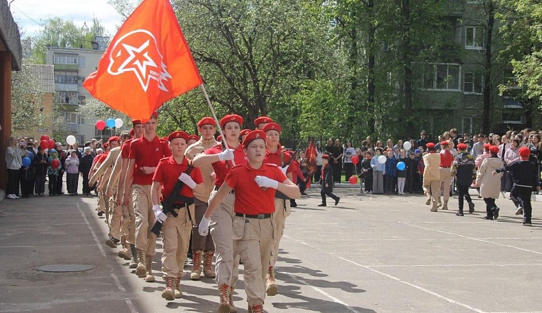 70 калужских школьников пополнили ряды «Юнармии»