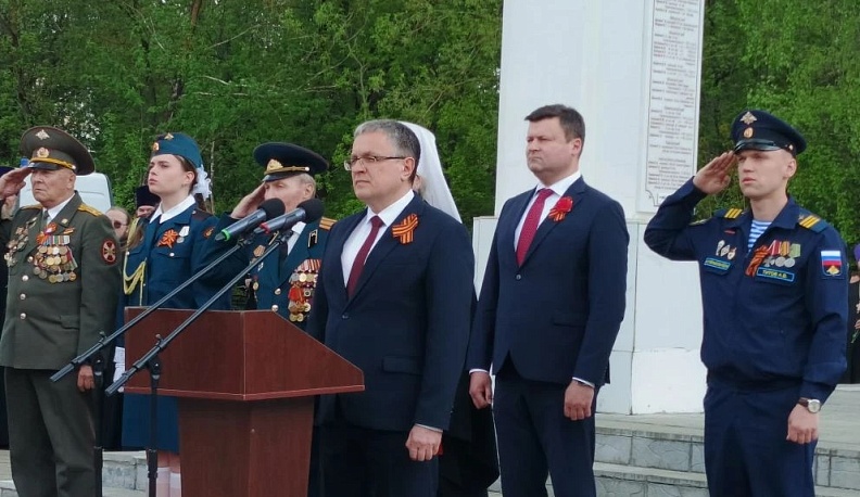 В Калуге прошел митинг в честь 81-летия Великой Победы