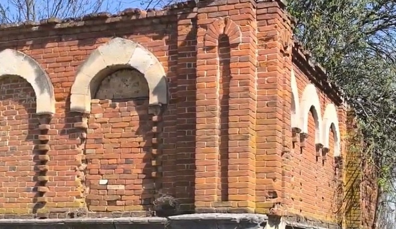 В Калужской области уточнят границы и состав старинной усадьбы Урусовых