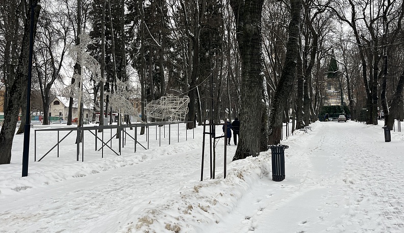 Калуга продолжает преображаться к новогодним праздникам