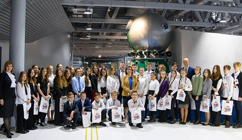 Юные калужане получили паспорта в рамках акции «Мы – граждане России»