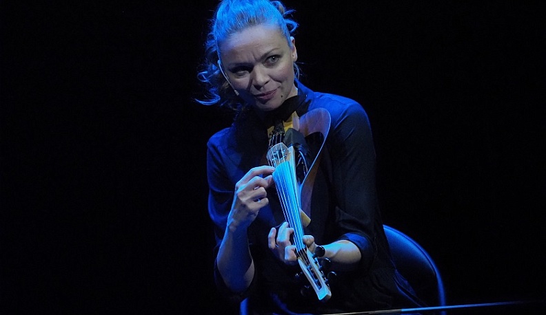 Спектакль Театра наций в Калужском Инновационном культурном центре покорил публику своей искренностью и открытостью