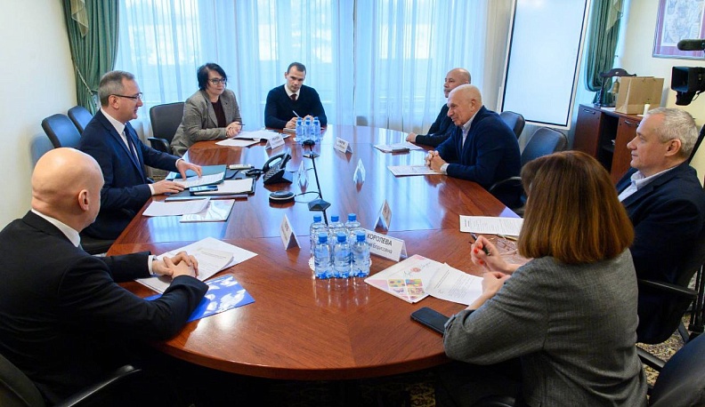 В Калужской области помогают компаниям, которые выпускают жизненно необходимую продукцию