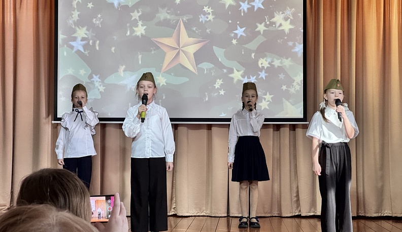 В Юхнове чествовали защитников Отечества