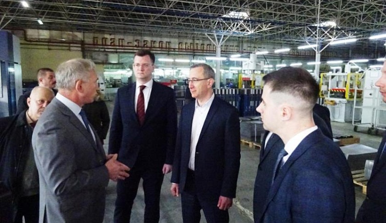 Владиславу Шапше показали, как делают кухонные вытяжки