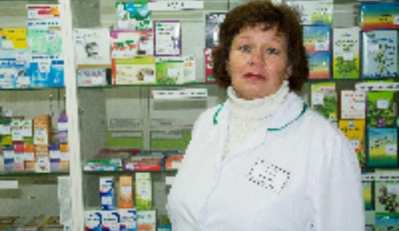 Знаток порошков и микстур 