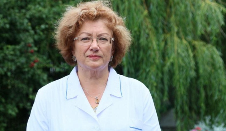 Елена Алёшина призывает калужан оставаться на Пасху дома