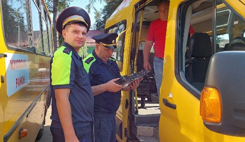 Сотрудники жуковской Государственной автоинспекции проверили школьные автобусы