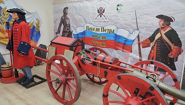 Калужане смогут увидеть, как выглядели военные костюмы и вооружение Петровский времен