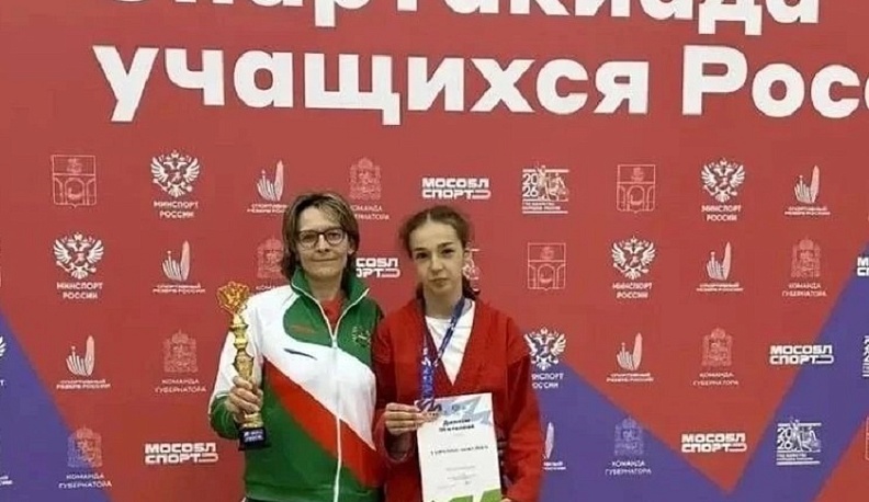 Калужские самбистки завоевали награды на XIII летней Спартакиаде учащихся России