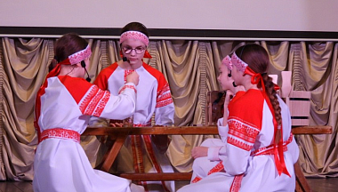 В Износках на фестивале национальных культур представили восемь народностей России