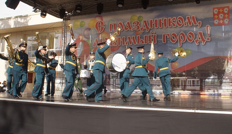 В Козельске на День города выступил Имперский русский балет