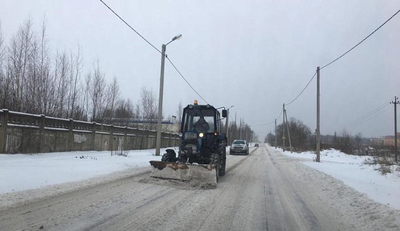 Ночью снег на улицах Калуги будут убирать 69 машин